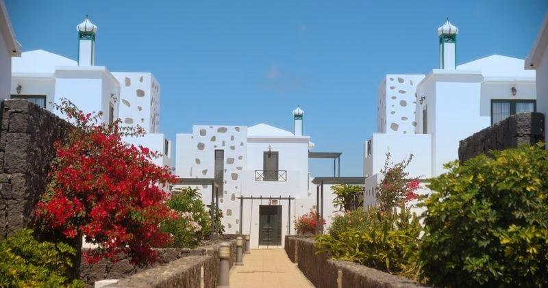 Villas Volcan - Ocean Dreams Playa Blanca  Exterior photo